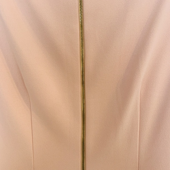 Calvin Klein Blush Pink Crepe Sheath Dress Size 10 Bell Sleeve Full Zipper Back - Picture 13 of 15